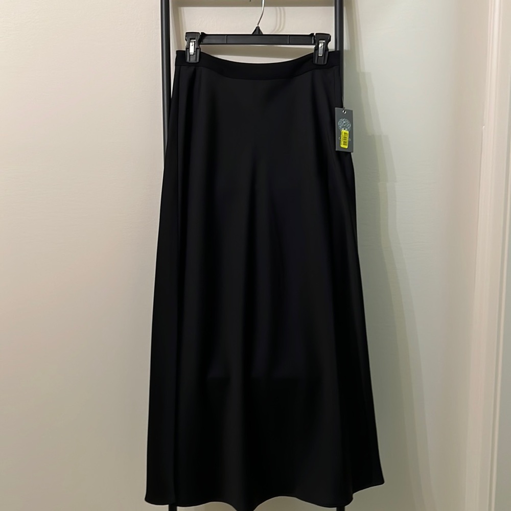 Vince Camuto satin skirt Sz 0